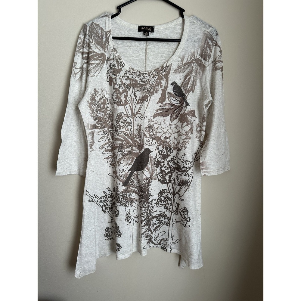 Cal Style USA Bird Graphic Tunic Top‎ Oatmeal 3/4 Sleeve Sharkbite Hem Medium